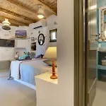 Eleonas Paros Estate - With Private Pools Or Jacuzzi & Professional Tennis Court *