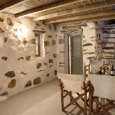 ヴィラ Eleonas Paros Estate - With Private Pools Or Jacuzzi & Professional Tennis Court