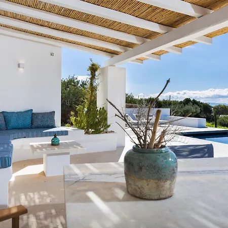 Eleonas Paros Estate - With Private Pools Or Jacuzzi & Professional Tennis Court *