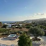 Eleonas Paros Estate - With Private Pools Or Jacuzzi & Professional Tennis Court