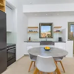 Eleonas Paros Estate - With Private Pools Or Jacuzzi & Professional Tennis Court * Drios