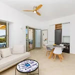 Villa Eleonas Paros Estate - With Private Pools Or Jacuzzi & Professional Tennis Court *