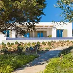 Eleonas Paros Estate - With Private Pools Or Jacuzzi & Professional Tennis Court *