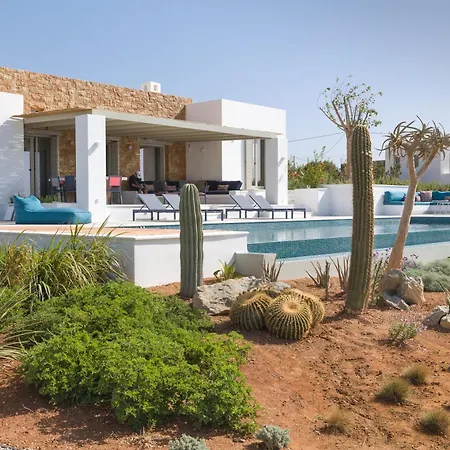 Eleonas Estate - With Partially Private Pools & Professional Tennis Court Villa *