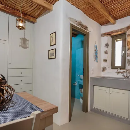 Eleonas Estate - With Partially Private Pools & Professional Tennis Court * Páros