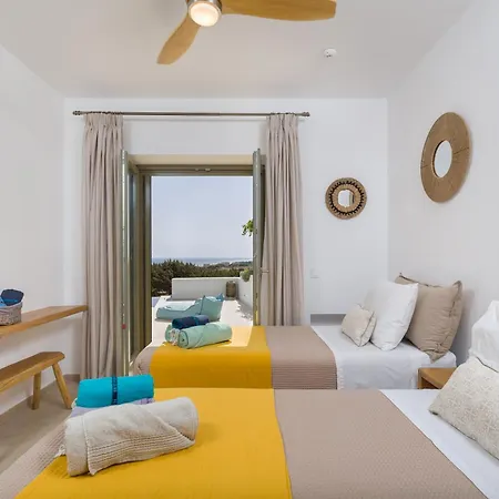 Villa Eleonas Paros Estate - With Private Pools Or Jacuzzi & Professional Tennis Court Drios
