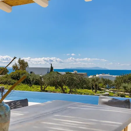 Villa Eleonas Paros Estate - With Private Pools Or Jacuzzi & Professional Tennis Court *
