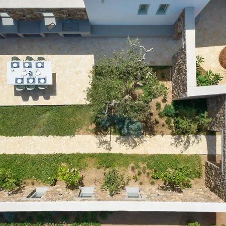 Eleonas Estate - With Partially Private Pools & Professional Tennis Court * Parikia (Paros)