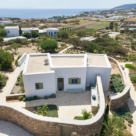 Eleonas Paros Estate - With Private Pools Or Jacuzzi & Professional Tennis Court Villa Drios