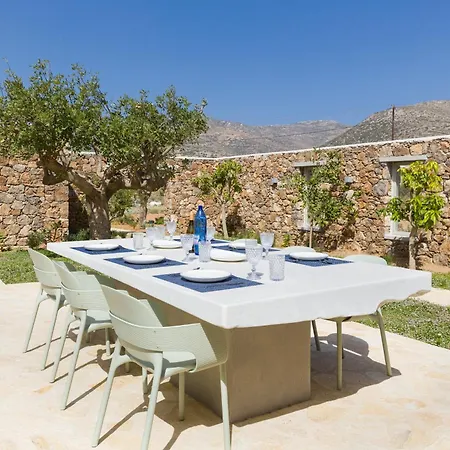 Villa Eleonas Estate - With Partially Private Pools & Professional Tennis Court Parikia (Paros)