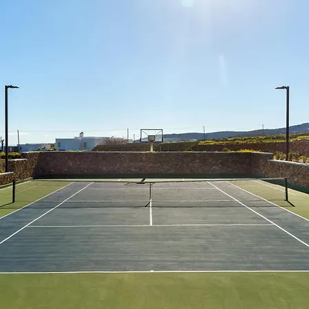 Eleonas Estate - With Partially Private Pools & Professional Tennis Court Parikia (Paros)
